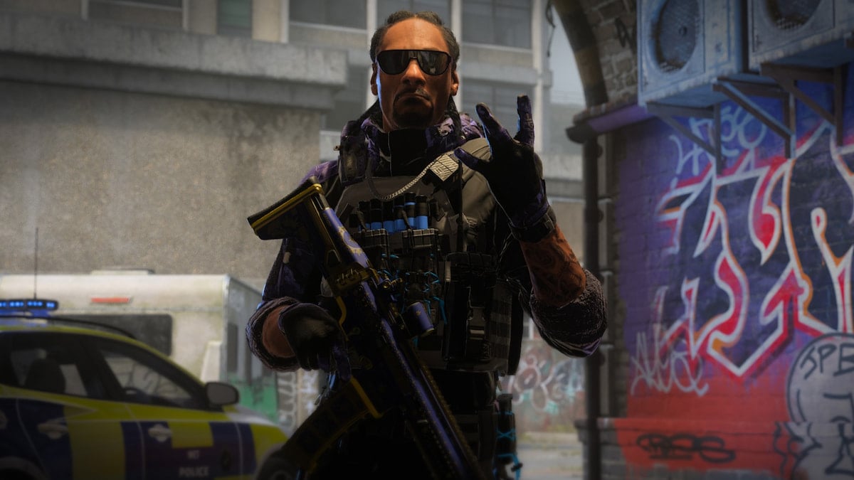 Snoop Dogg in Call of Duty MW3 & Warzone Season 3 update